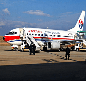 长安航空货运航空快运业稳步发展的原因是什么？